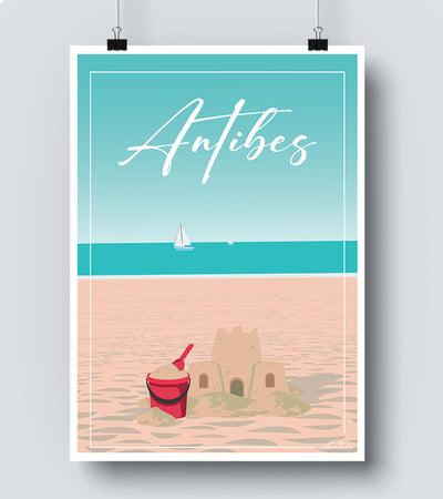 Antibes affiche la plage